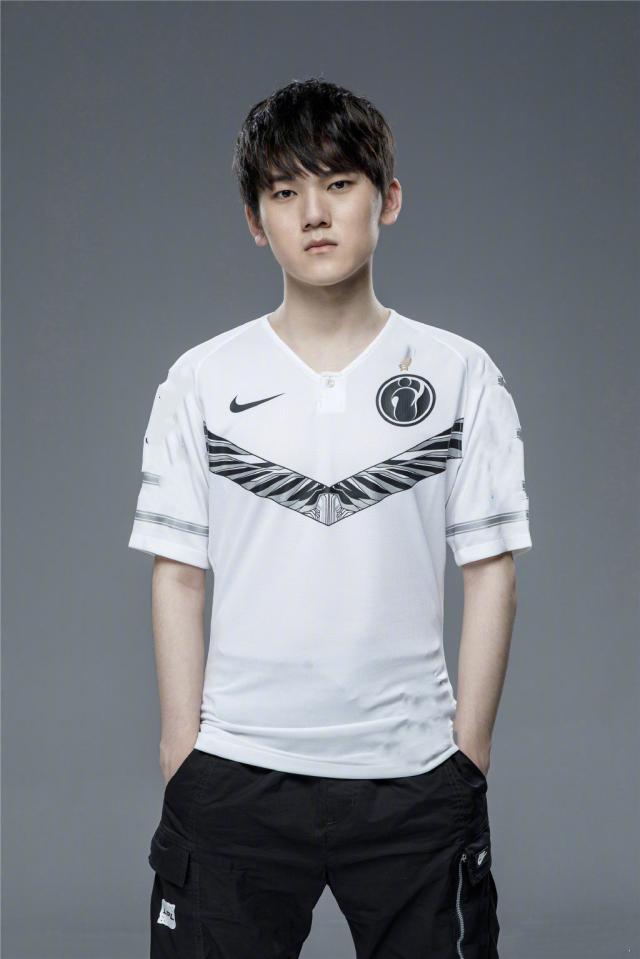 麻将你是不是在送炮（你打麻将是不是总爱放炮？）